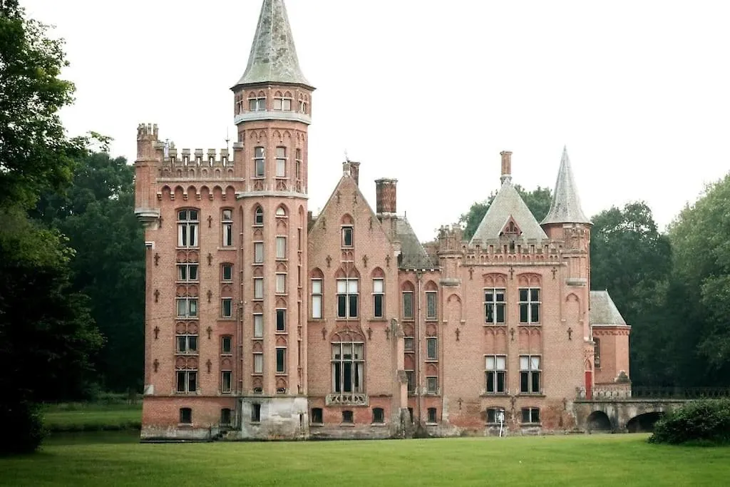 Castle Ten Berghe Chateau-1